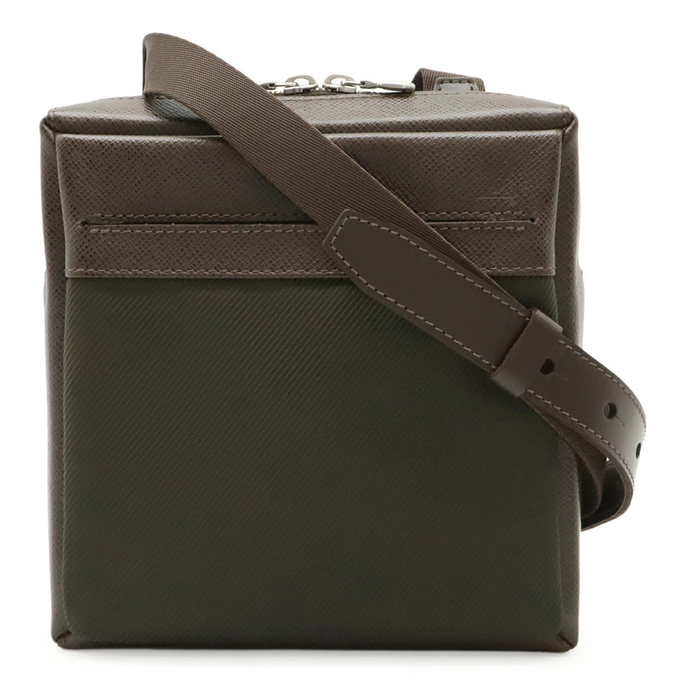 LOUIS VUITTON Taiga Sayan Crossbody Bag Grizzly Brown Golf Cup